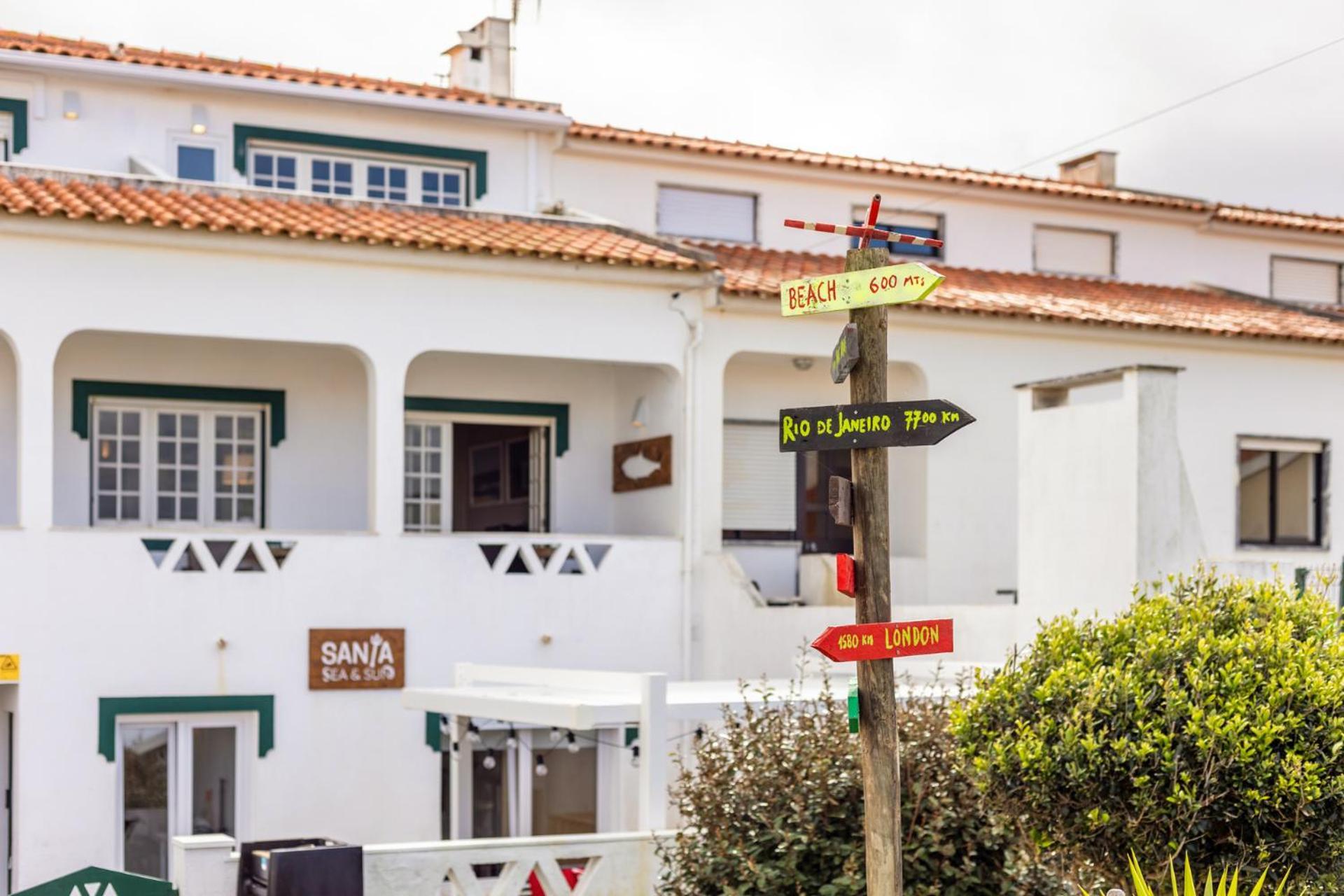 Santa, Sea & Sun Hostel Santa Cruz  Exterior photo